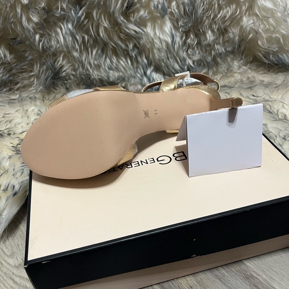 NIADA PLATFORM SANDAL HEEL - Picture 2 of 4